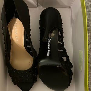 Gianni Bini Black Shoes